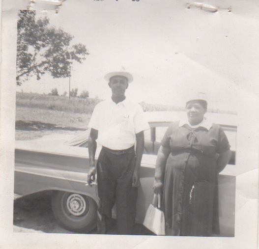 Frank Nervis and Nancy Russell Nervis.